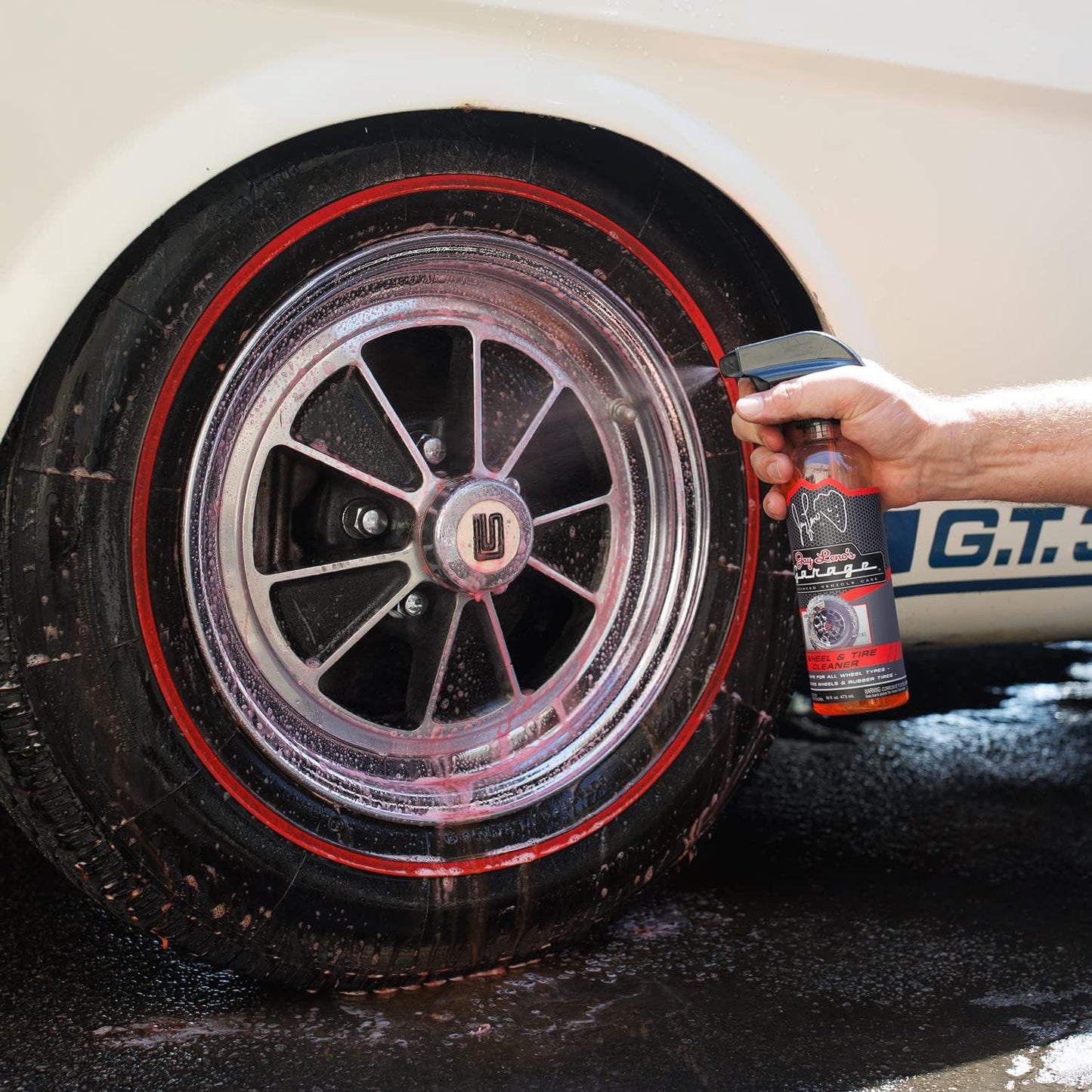 Jay Leno's Garage Ceramic Car Detailing Bucket Kit - Sprays, Liquids, Microfiber Towels, Applicators and Wash Mitt