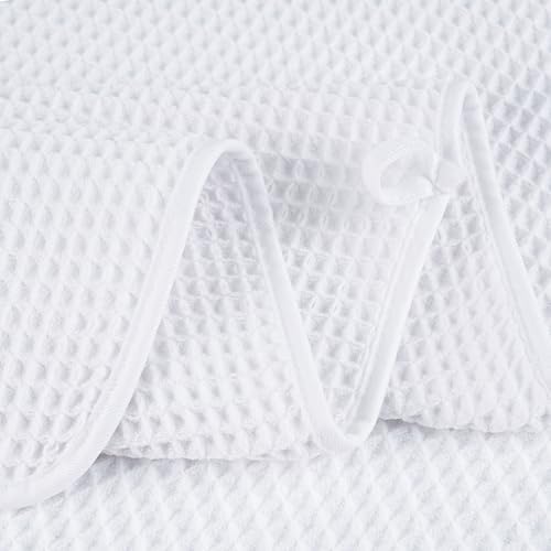 POLYTE 430 GSM Poly Blend Microfiber Quick Dry Waffle Bath Towel, 30x60 in - Image 4