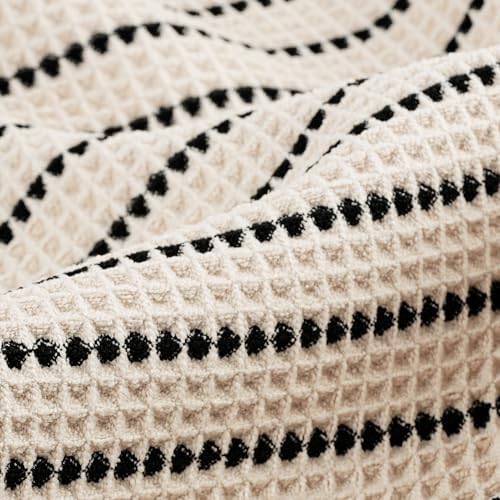POLYTE 430 GSM Poly Blend Microfiber Quick Dry Waffle Bath Towel, 30x60 in - Image 6